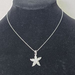 Faux Diamond Starfish Necklace Silver